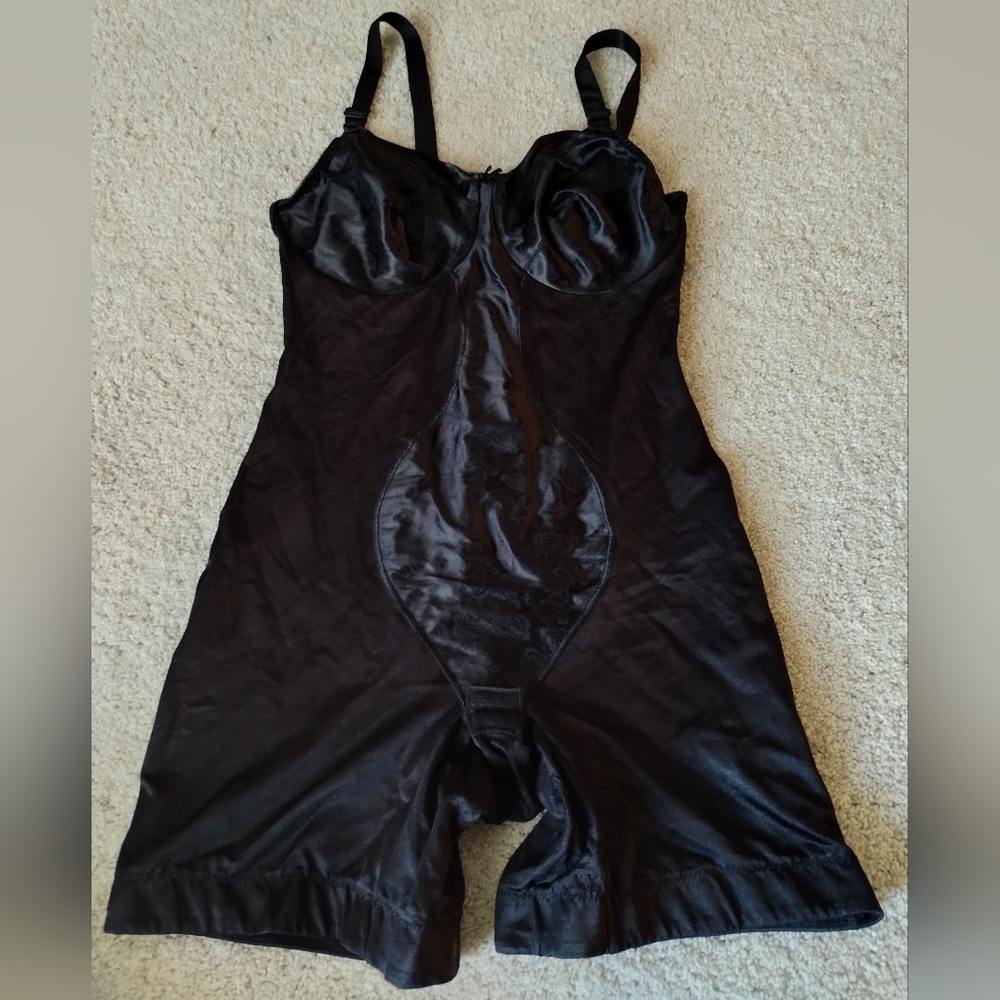 Vintage Full Underwear Shapewear Girdle 38C